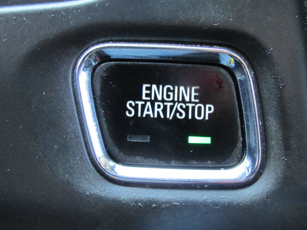 2019 GMC Acadia Image 17