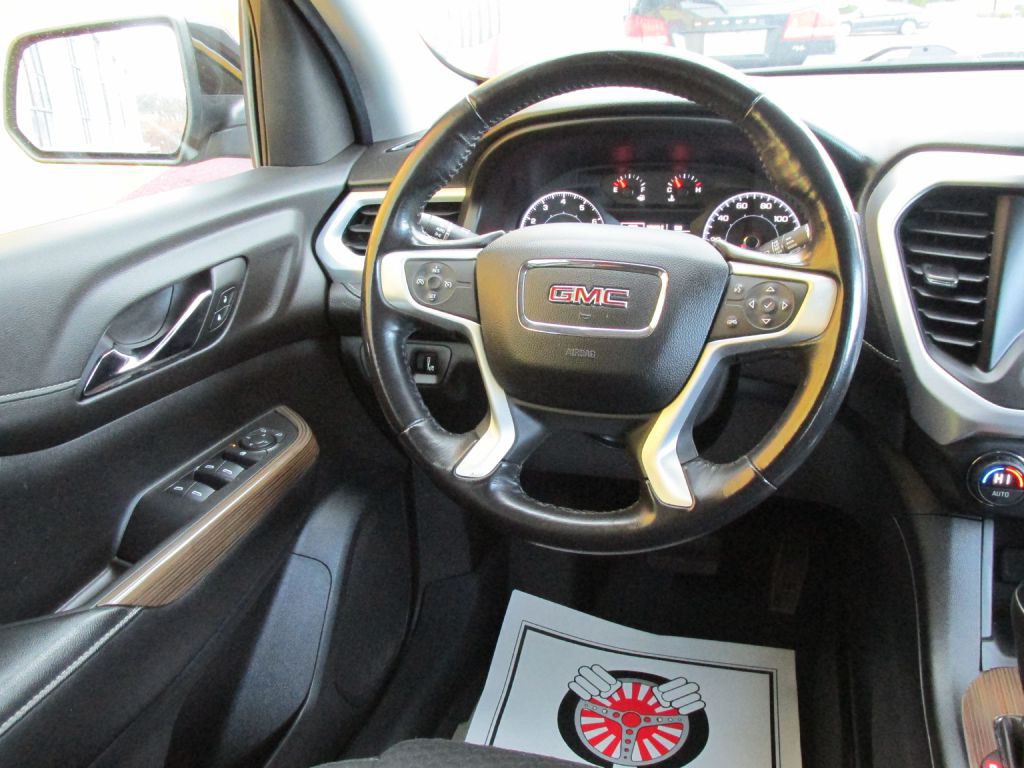 2019 GMC Acadia Image 13