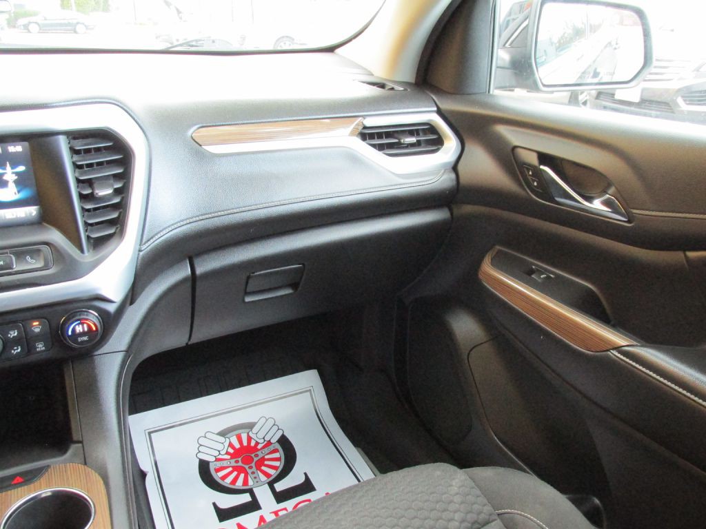 2019 GMC Acadia Image 15