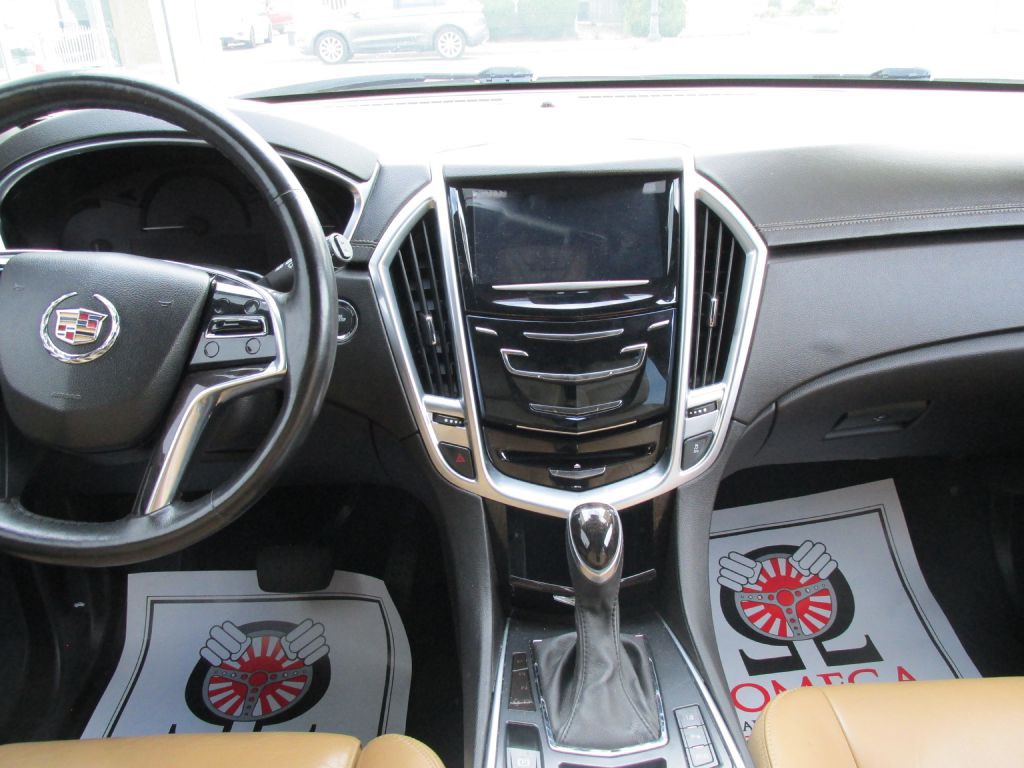 2016 Cadillac SRX Image 13
