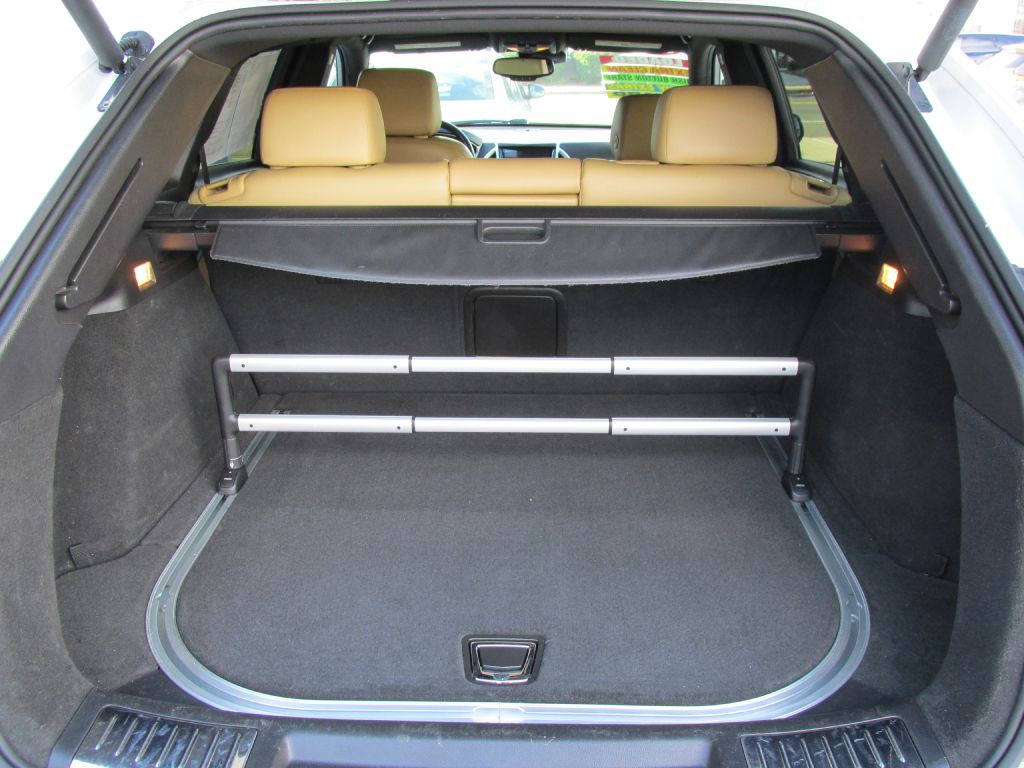 2016 Cadillac SRX Image 8