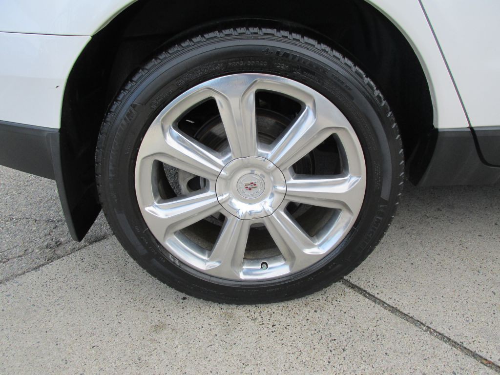 2016 Cadillac SRX Image 9