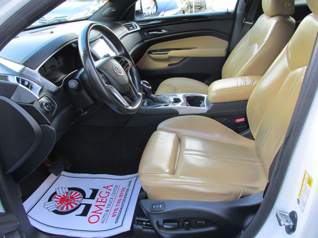 2016 Cadillac SRX Image 10