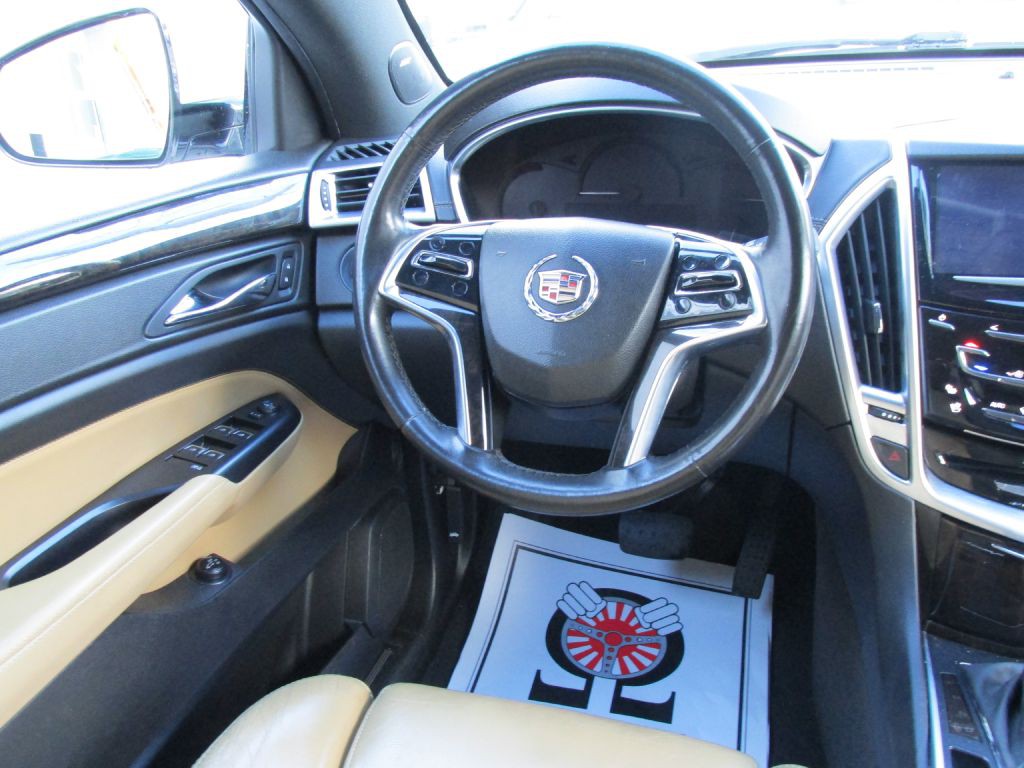 2016 Cadillac SRX Image 12