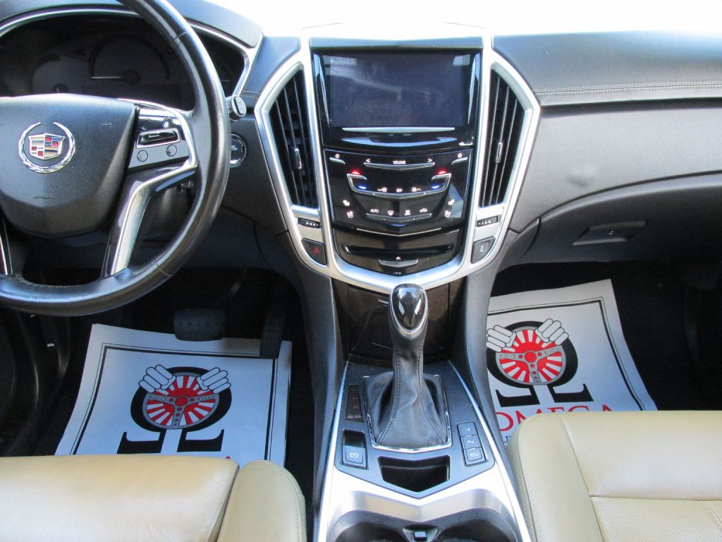 2016 Cadillac SRX Image 13