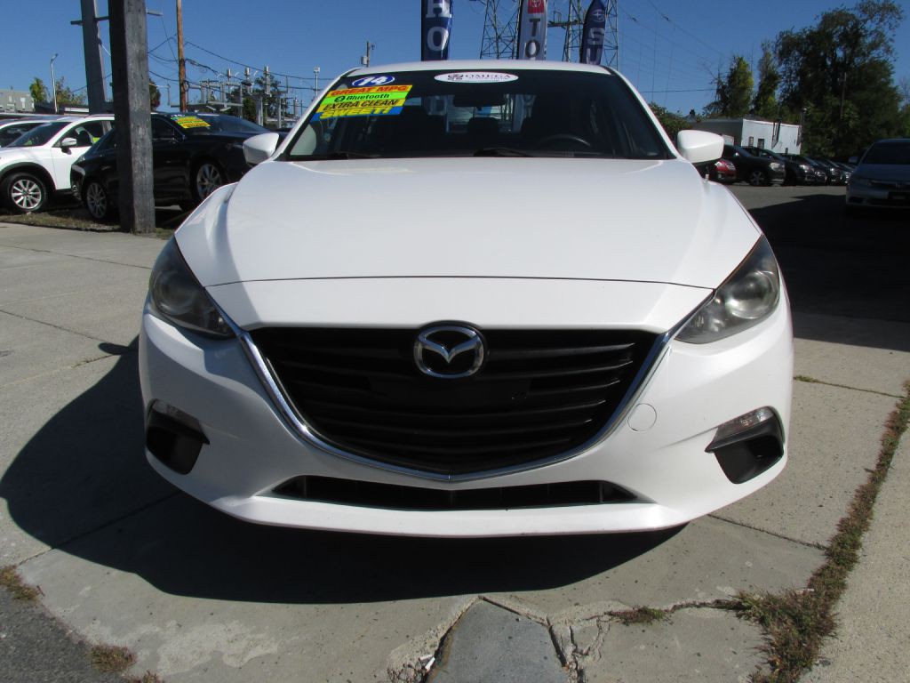 2014 Mazda Mazda3 Image 2
