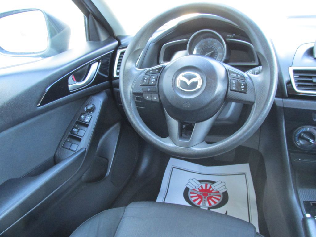 2014 Mazda Mazda3 Image 11