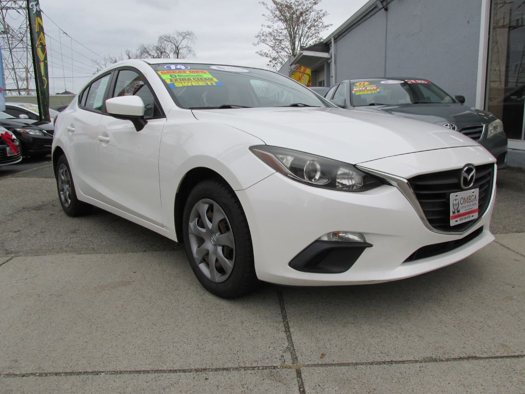 2014 Mazda Mazda3 Image 1
