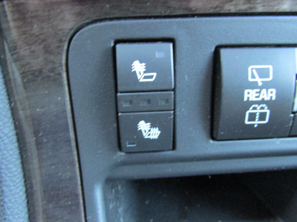 2016 GMC Acadia Image 18