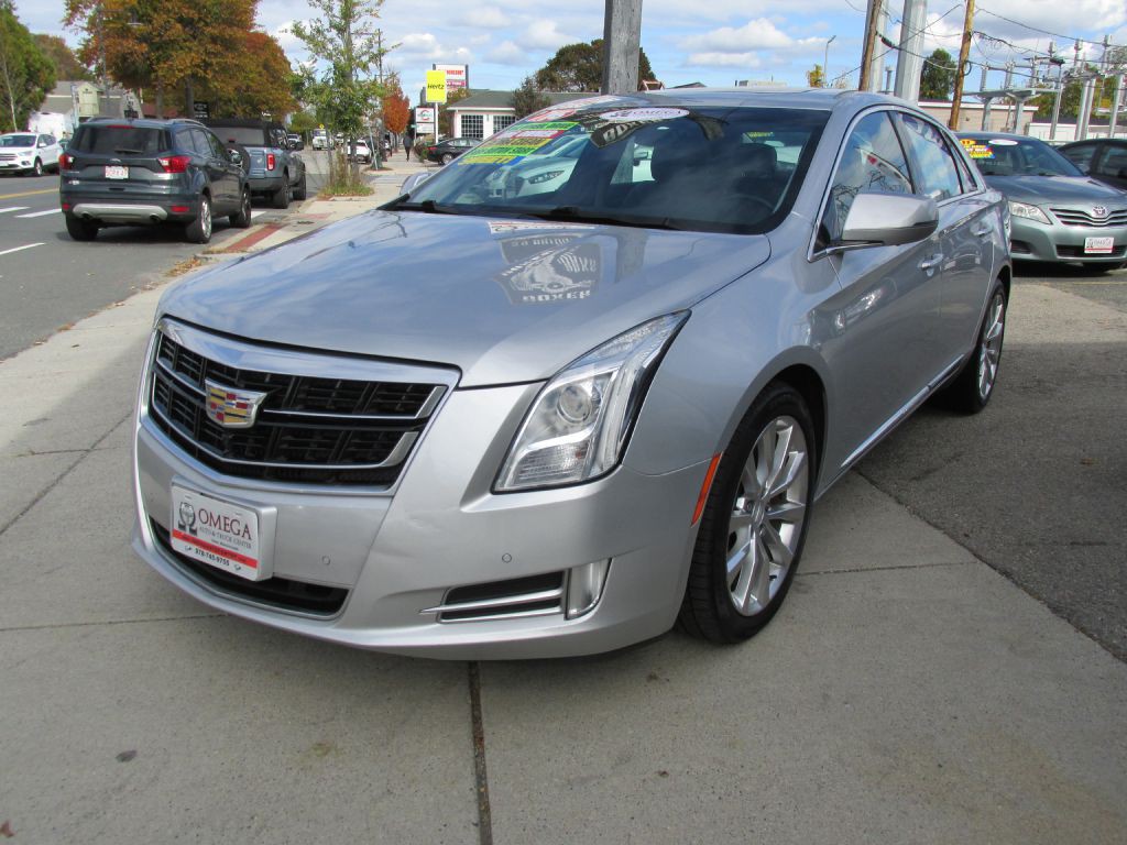 2016 Cadillac XTS Image 3
