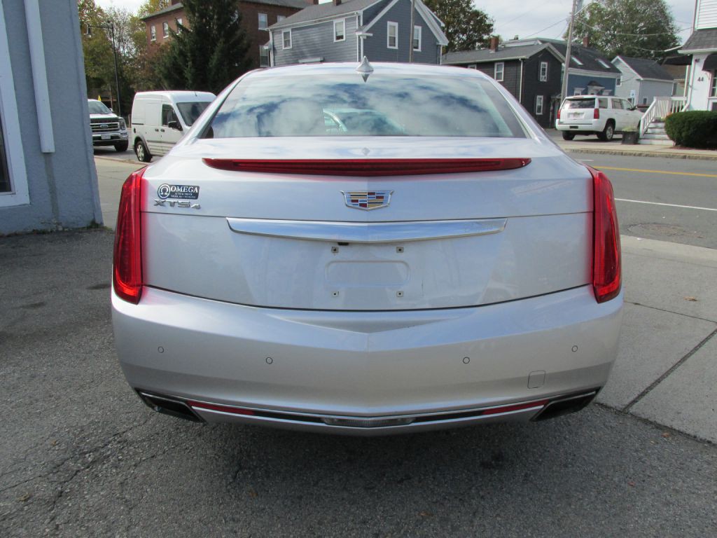 2016 Cadillac XTS Image 5