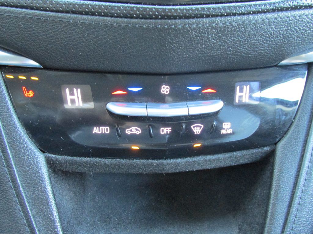 2017 Cadillac XT5 Image 15