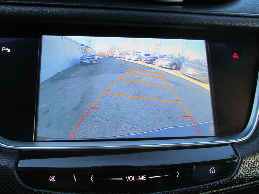 2017 Cadillac XT5 Image 16