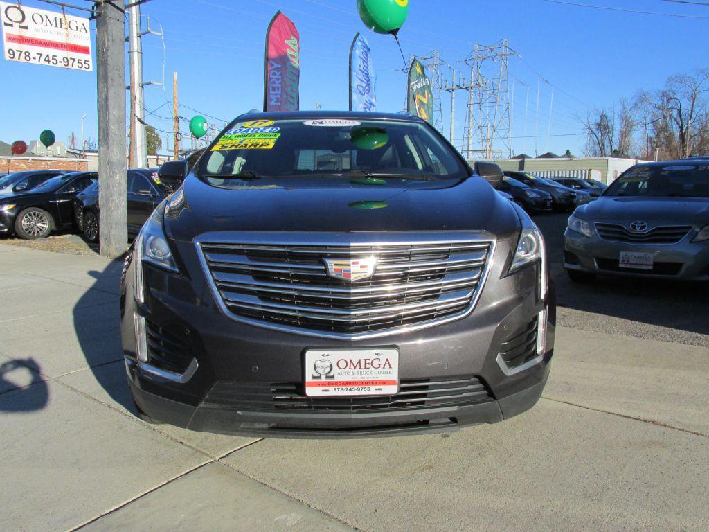 2017 Cadillac XT5 Image 2