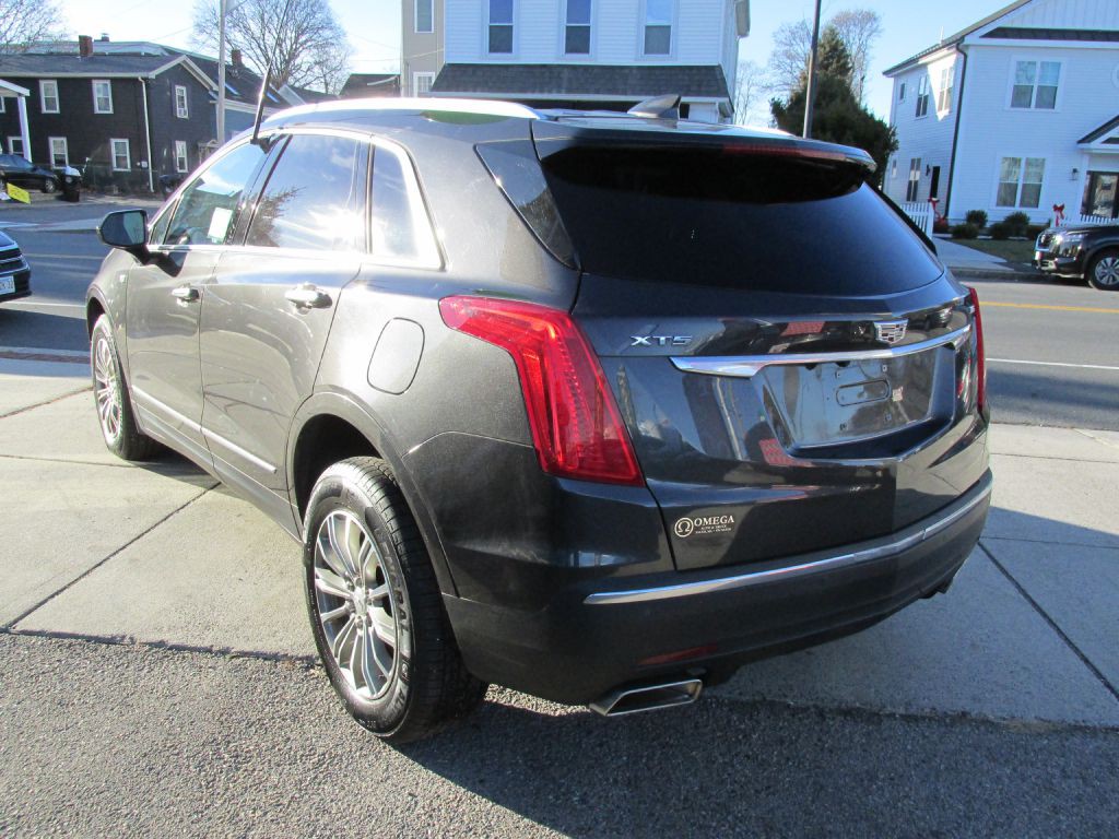 2017 Cadillac XT5 Image 4