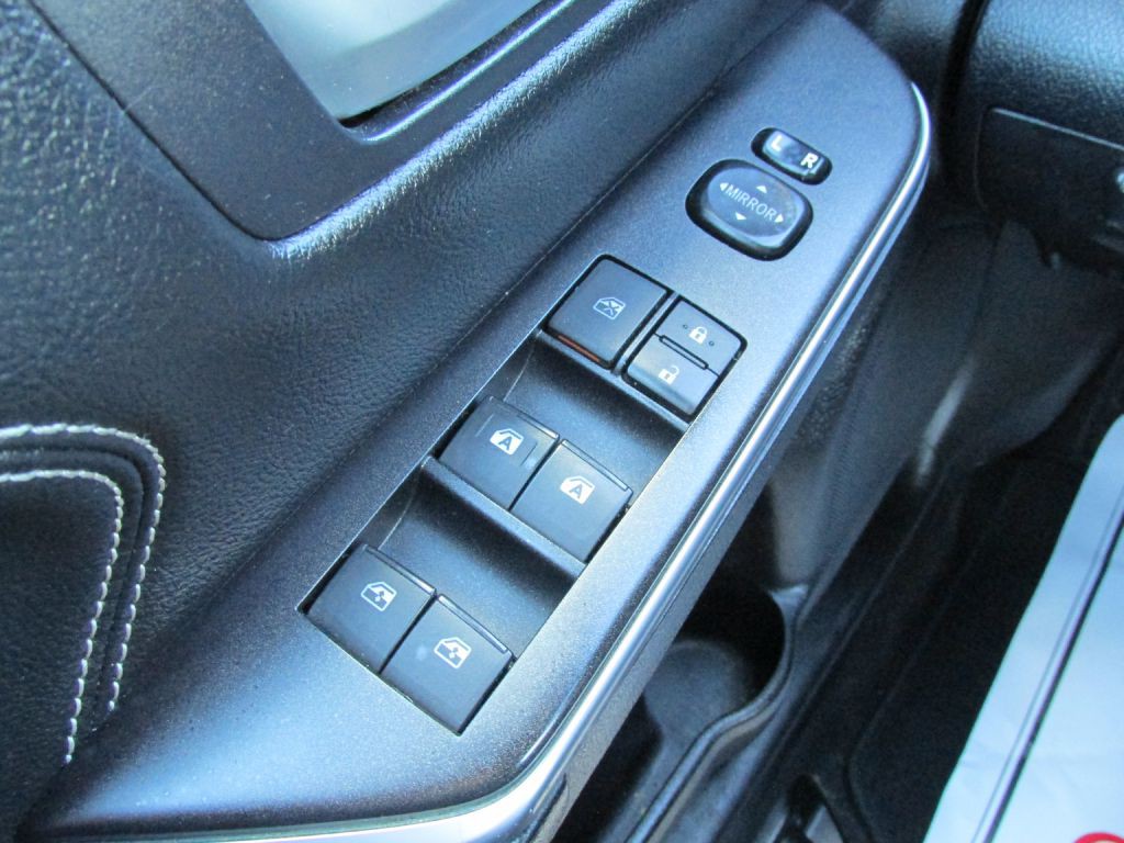 2015 Toyota Camry Image 14