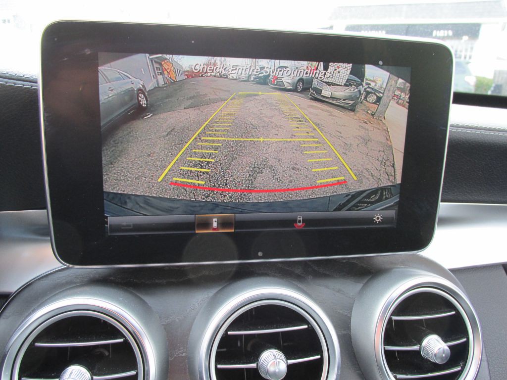 2016 Mercedes-Benz C-Class Image 22