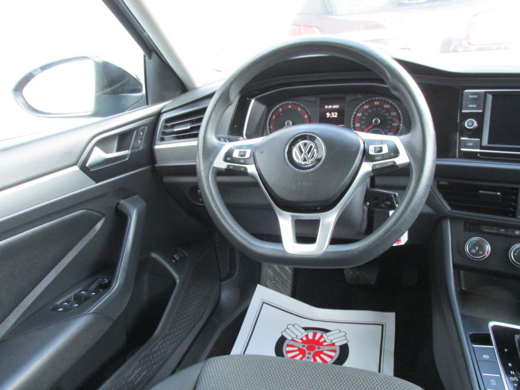2019 Volkswagen Jetta Image 12