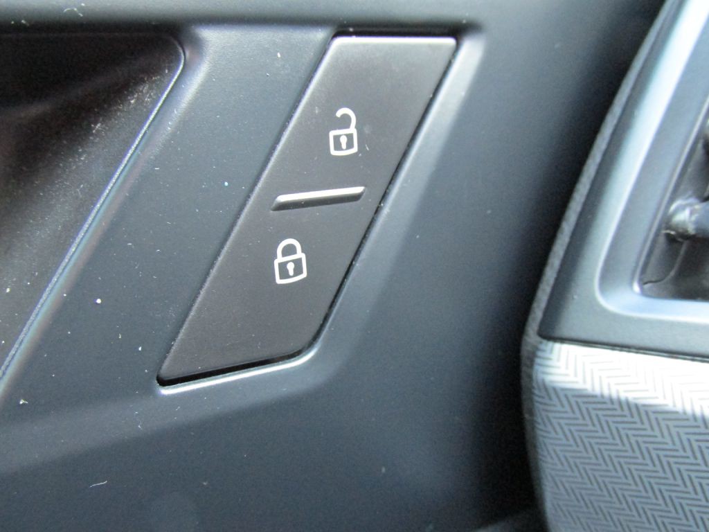 2019 Volkswagen Jetta Image 16