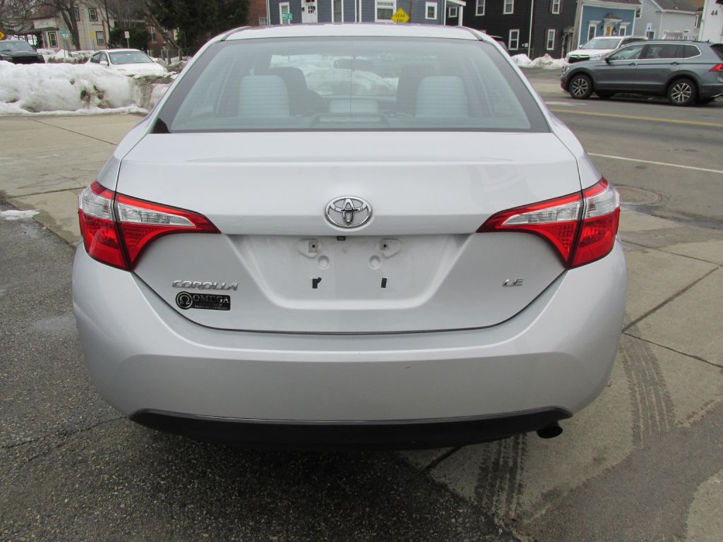 2016 Toyota Corolla Image 5