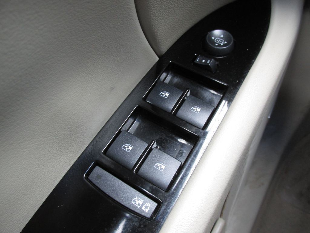 2013 Cadillac XTS Image 14