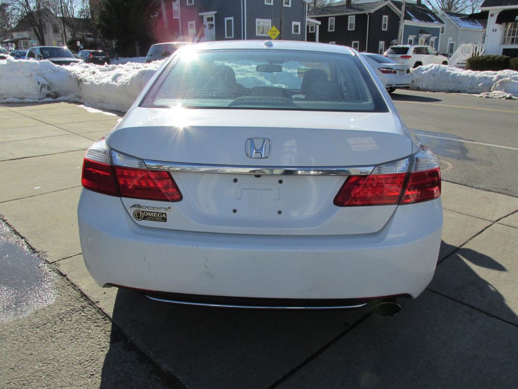 2013 Honda Accord Image 5