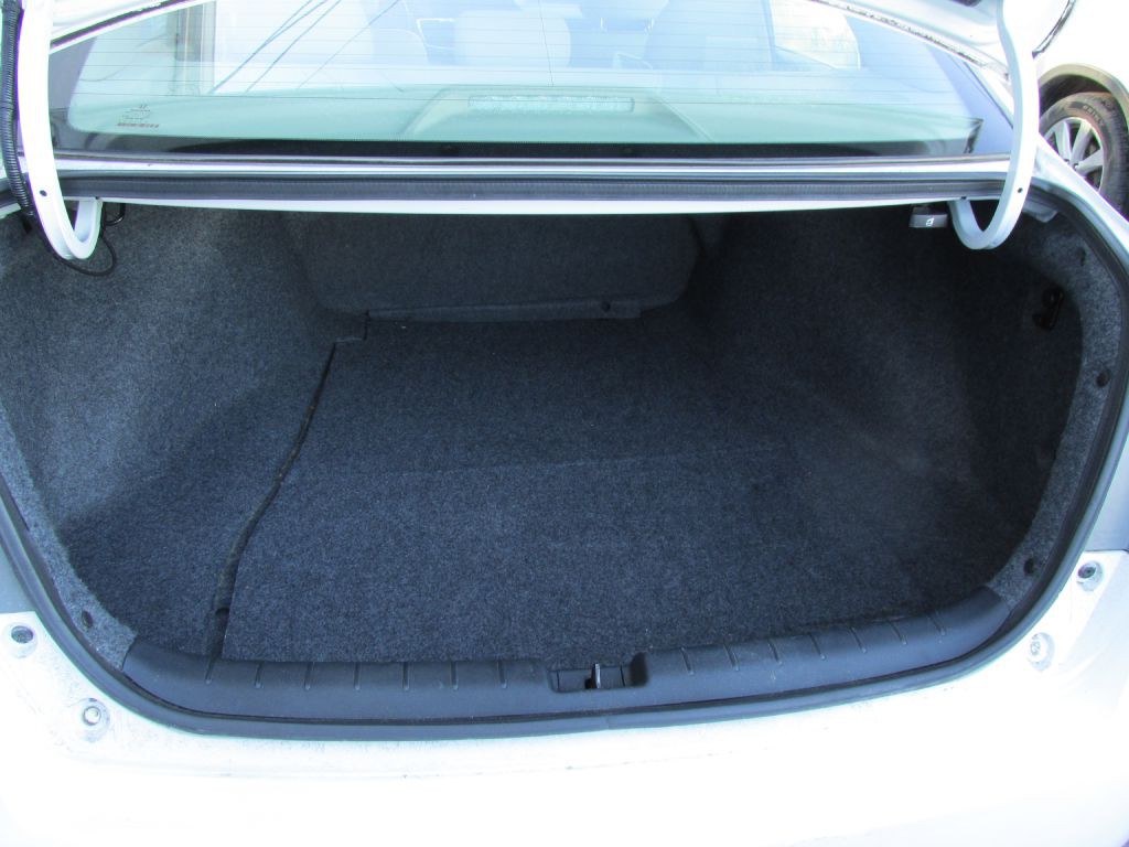 2013 Honda Accord Image 8