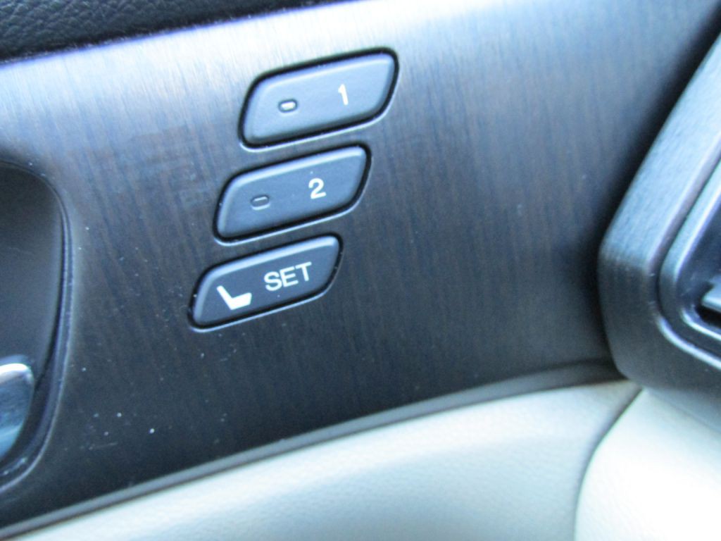 2013 Honda Accord Image 17