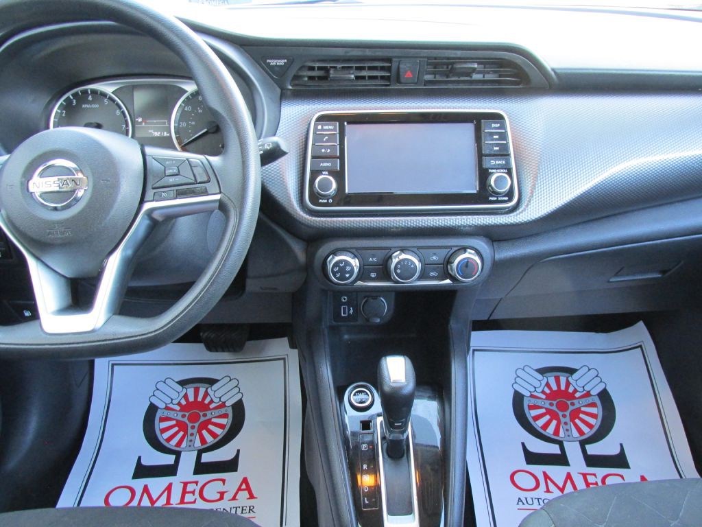 2020 Nissan Kicks Image 12