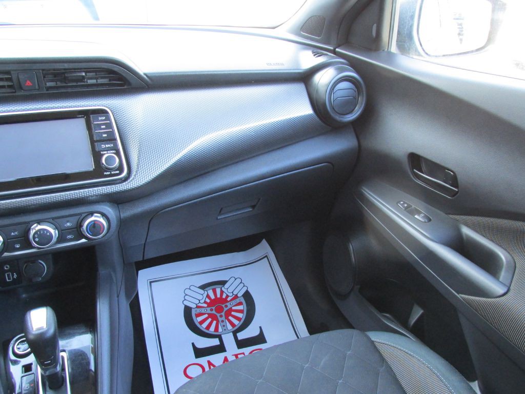 2020 Nissan Kicks Image 13