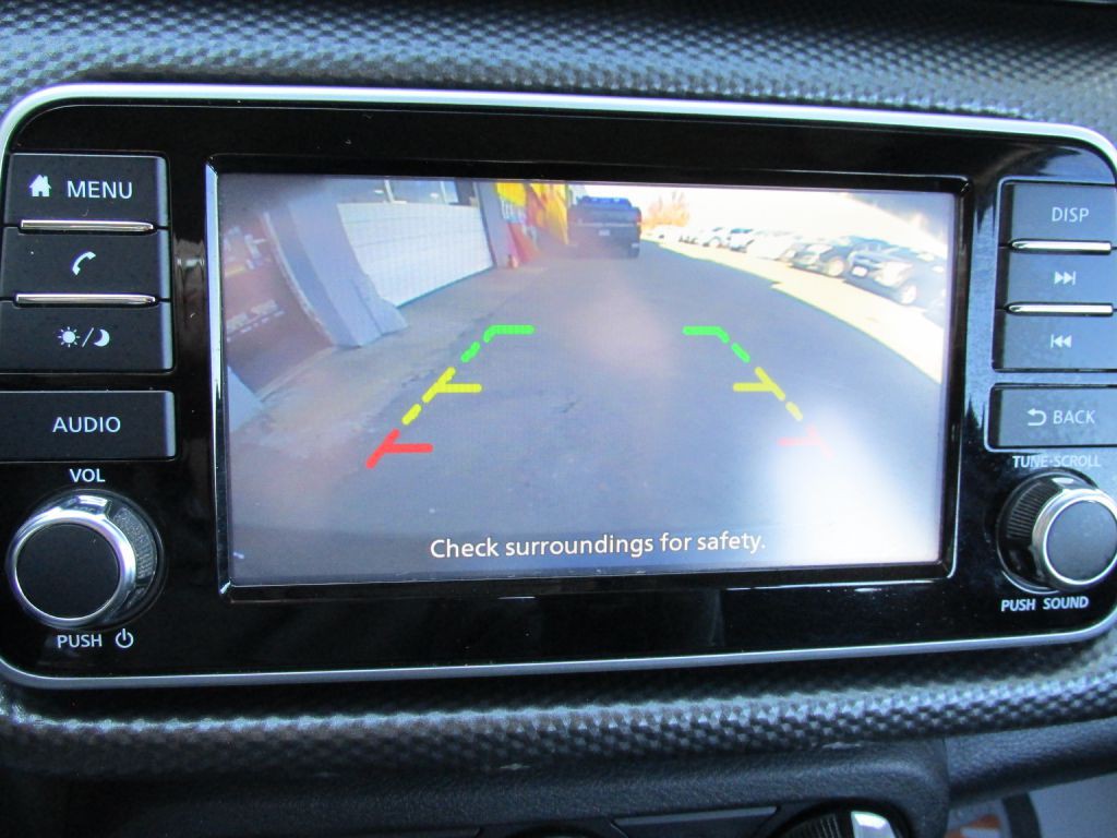 2020 Nissan Kicks Image 16