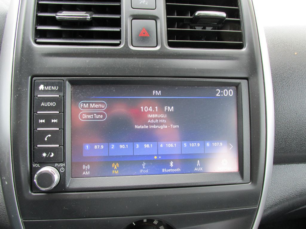 2019 Nissan Versa Image 14