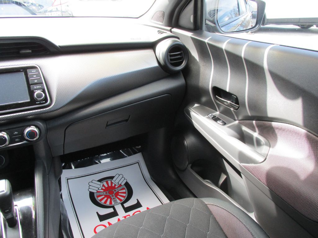 2020 Nissan Kicks Image 13