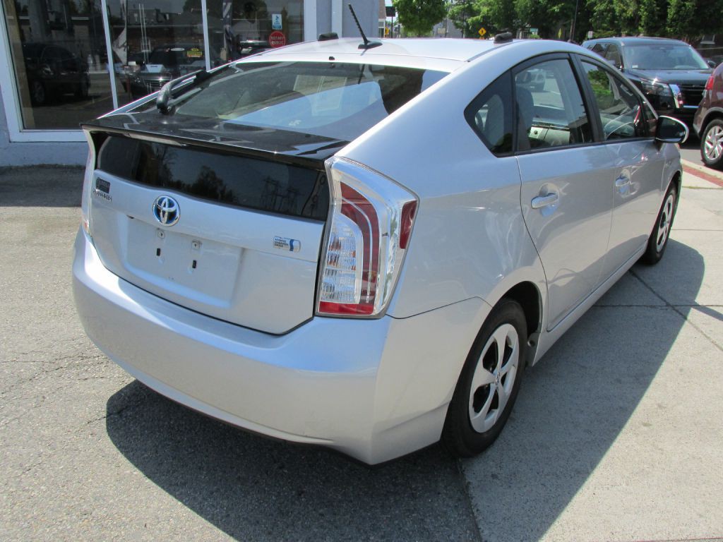 2014 Toyota Prius Image 6