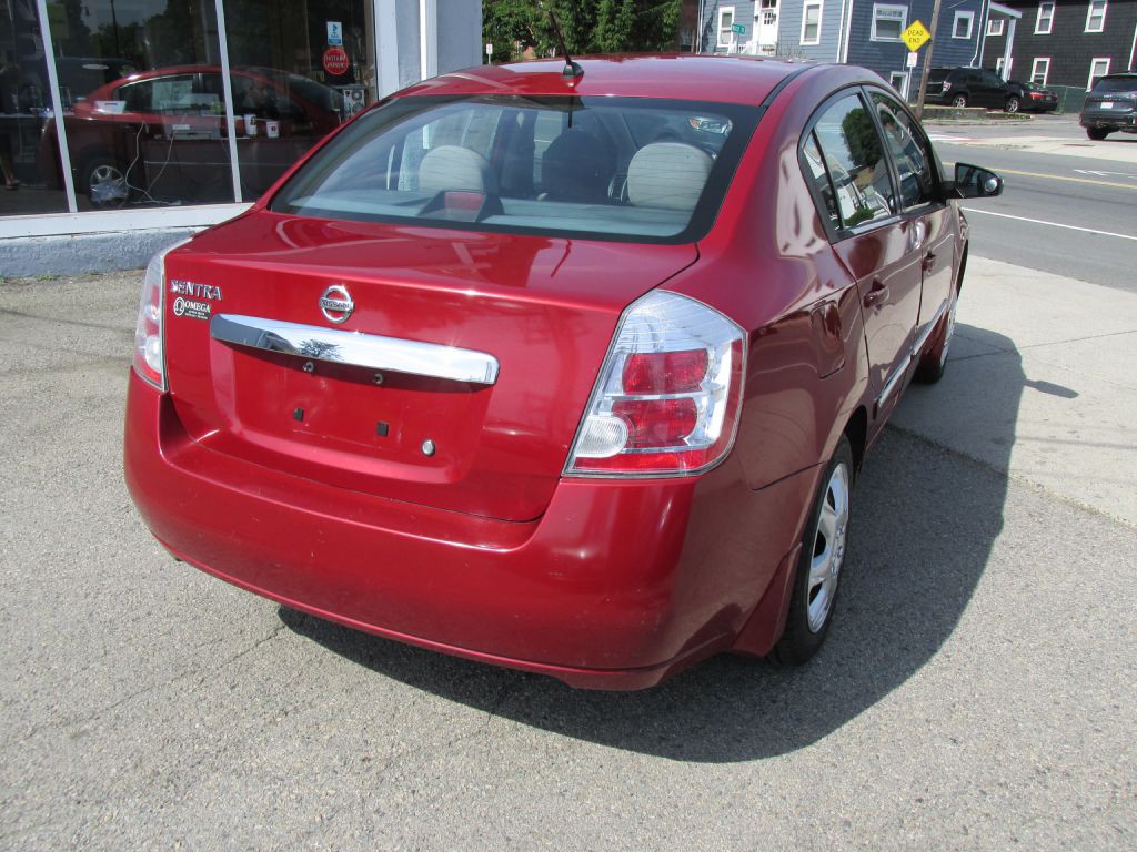 2010 Nissan Sentra Image 6