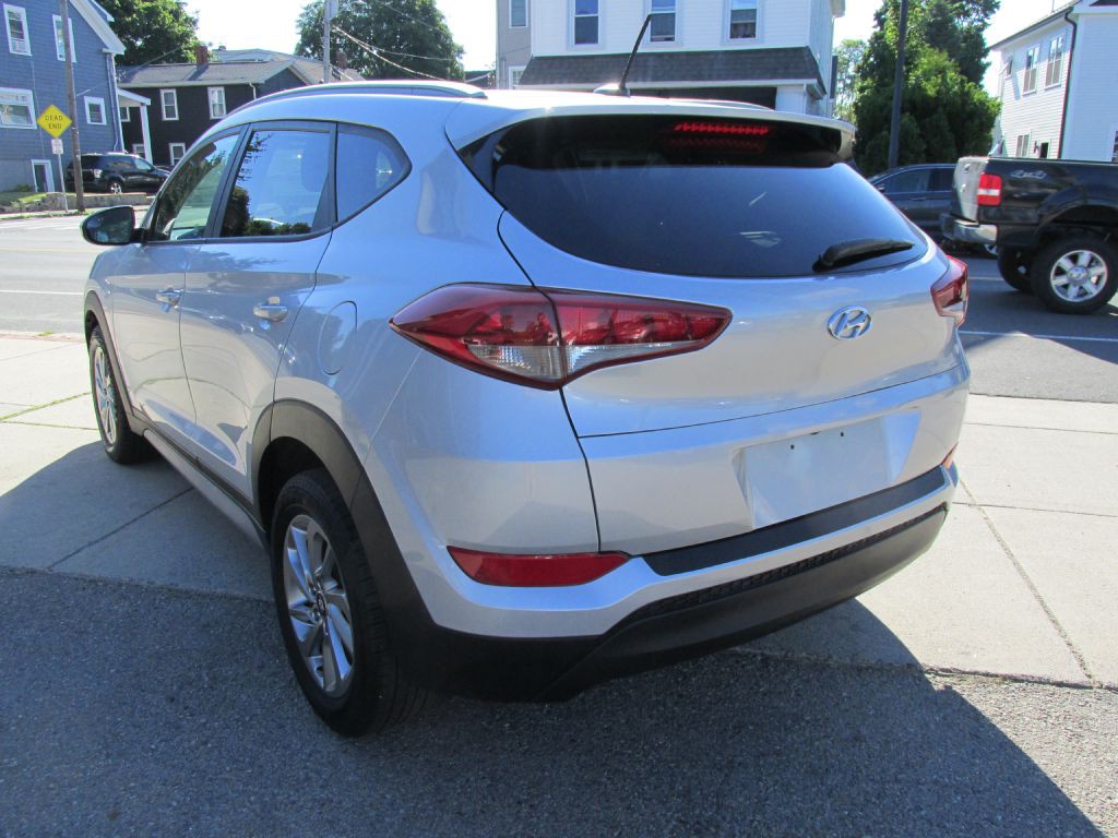 2017 Hyundai Tucson Image 4