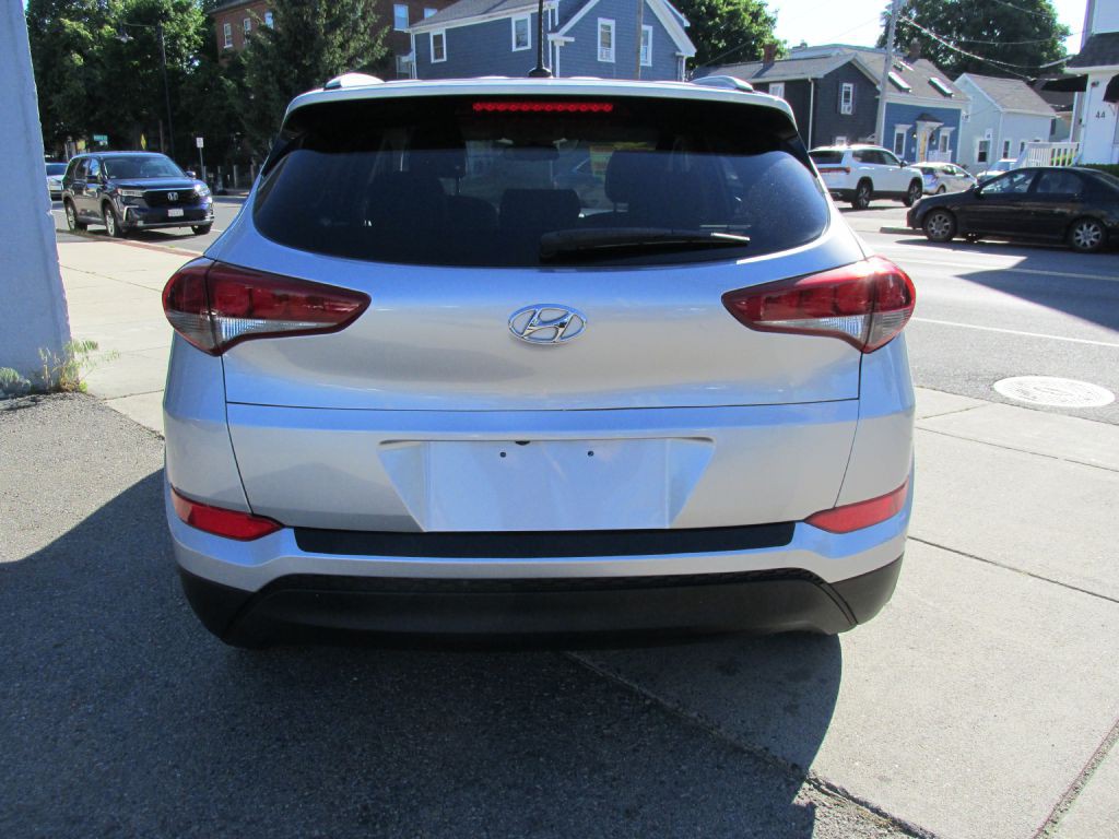 2017 Hyundai Tucson Image 5
