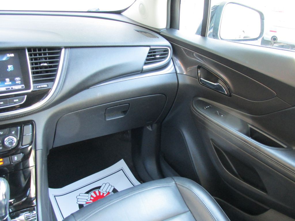 2018 Buick Enclave Image 14