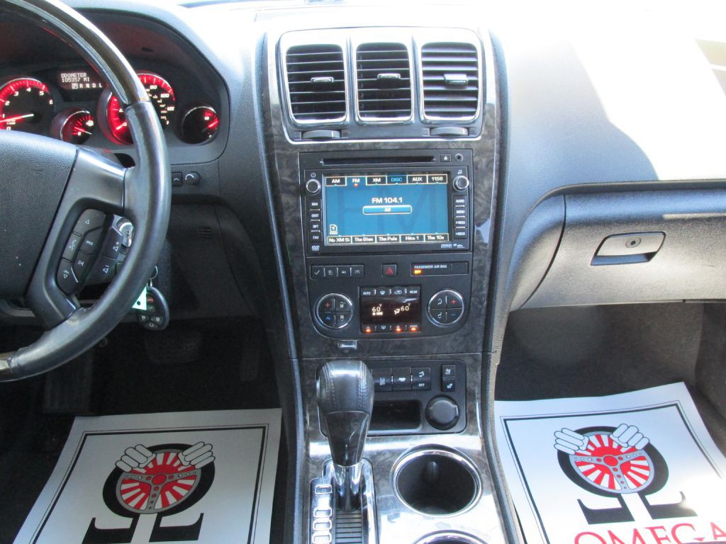 2012 GMC Acadia Image 13