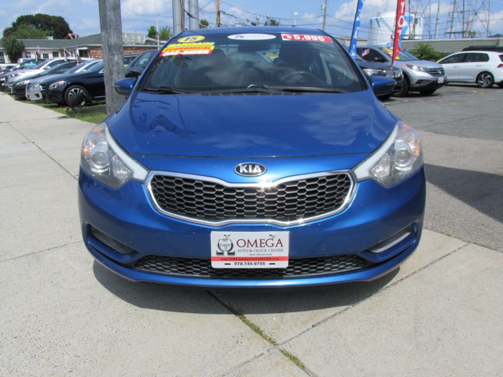 2015 Kia Forte Image 2