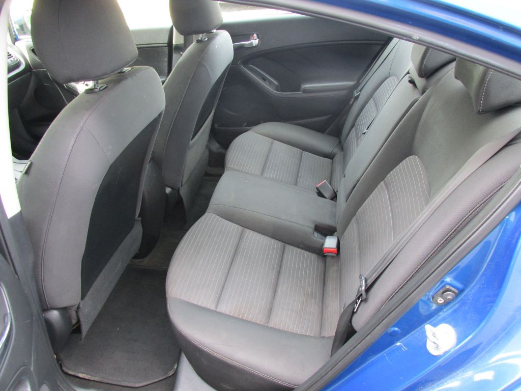 2015 Kia Forte Image 11