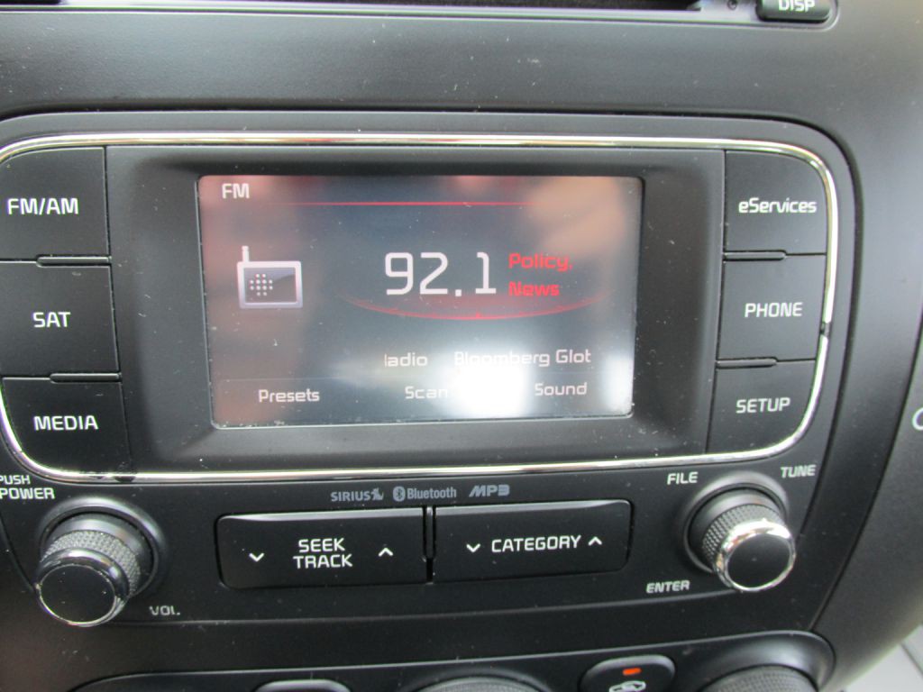 2015 Kia Forte Image 16