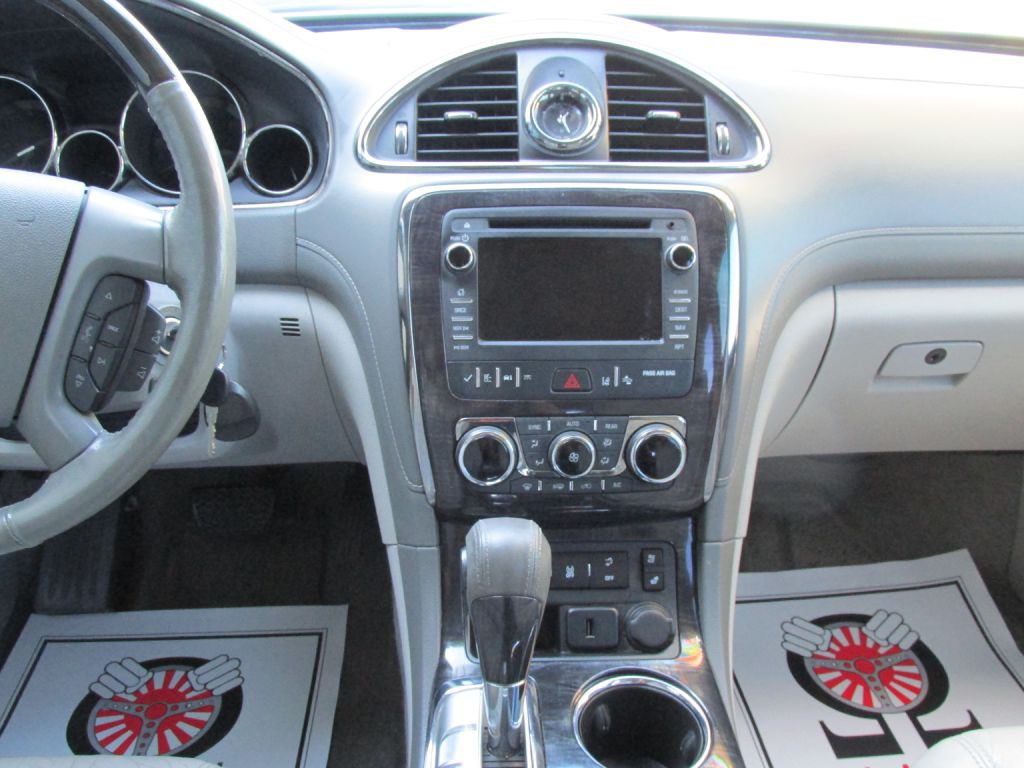 2016 Buick Enclave Image 14