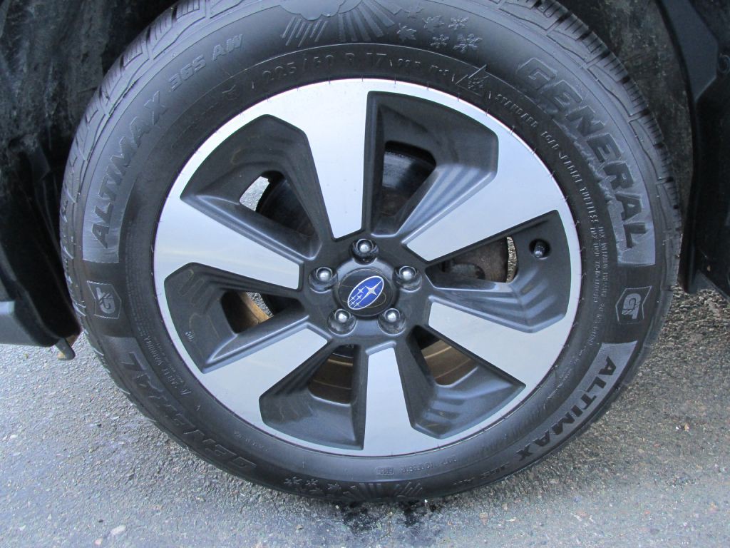 2018 Subaru Forester Image 9