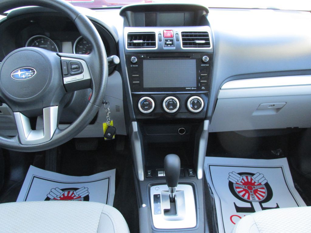 2018 Subaru Forester Image 13