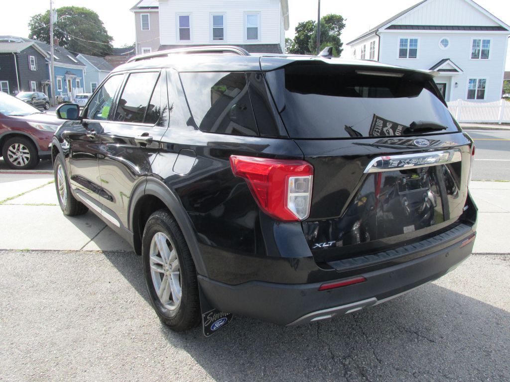 2020 Ford Explorer Image 4