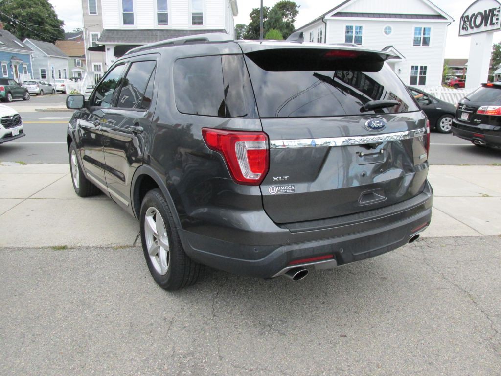2019 Ford Explorer Image 4