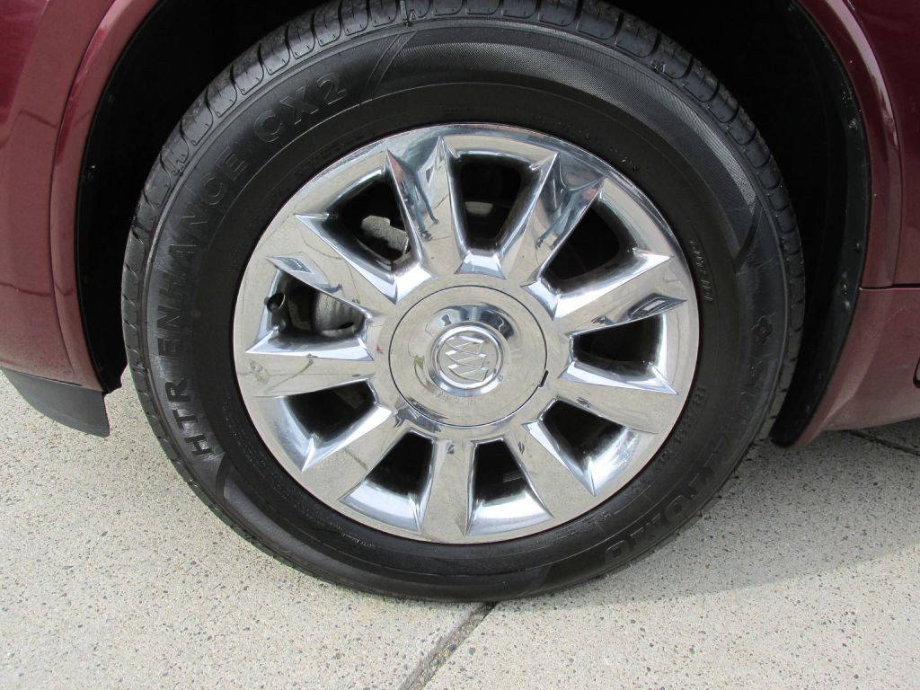 2015 Buick Enclave Image 9