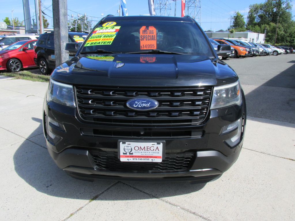 2017 Ford Explorer Image 2
