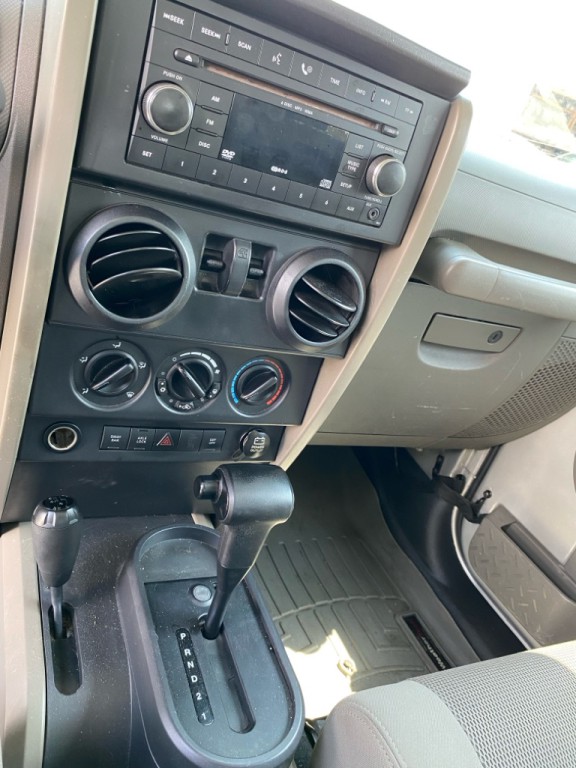 2007 Jeep Wrangler Image 11